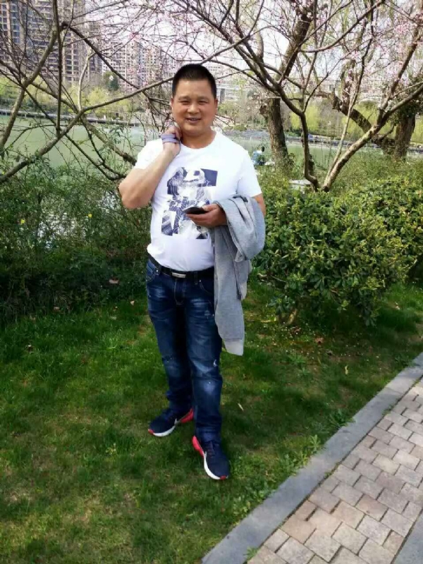 纯爷们的第一张照片--许昌相亲服务中心