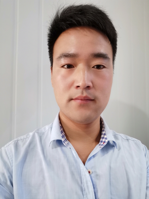 诗和远方的第一张照片--许昌相亲服务中心