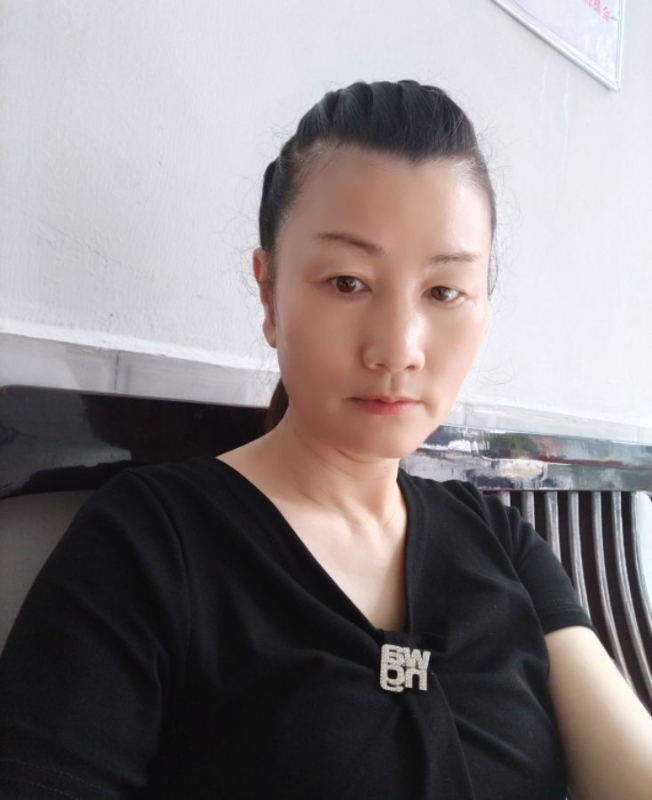 单只蝴蝶的第二张照片--许昌相亲服务中心