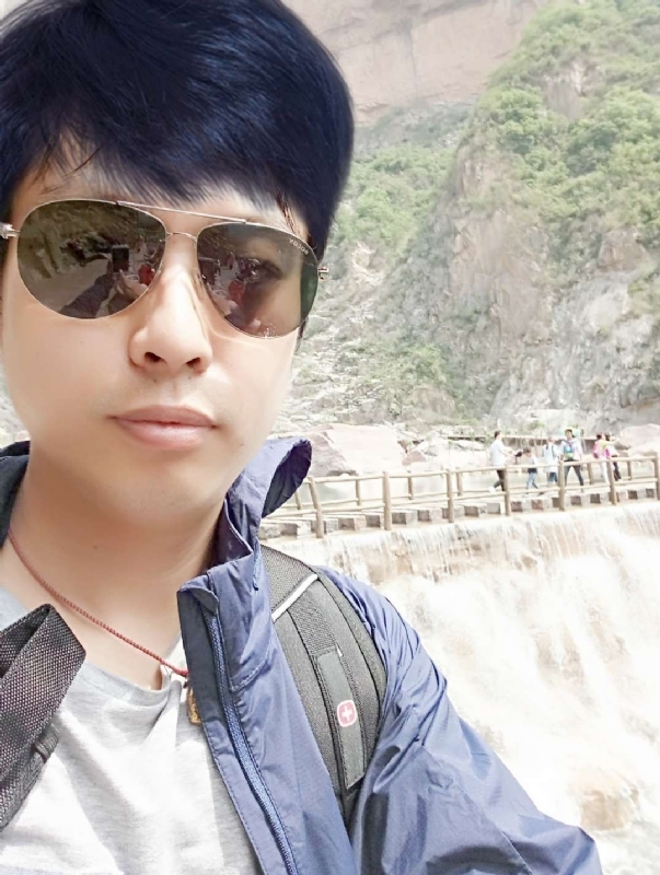 雅俗共赏的第一张照片--许昌相亲服务中心