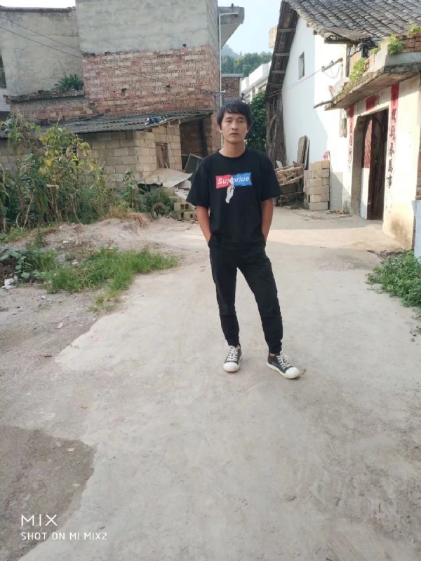 活活该的第一张照片--许昌相亲服务中心