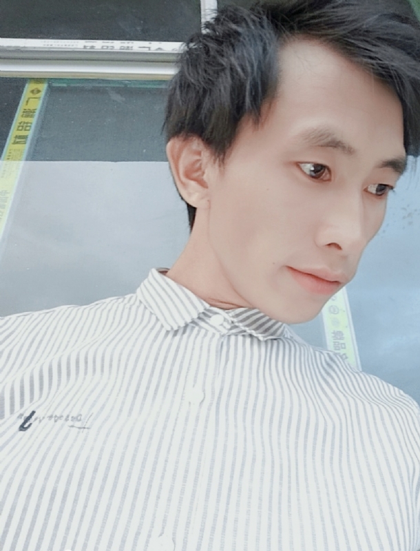 寻找下一个路口的第一张照片--许昌相亲服务中心