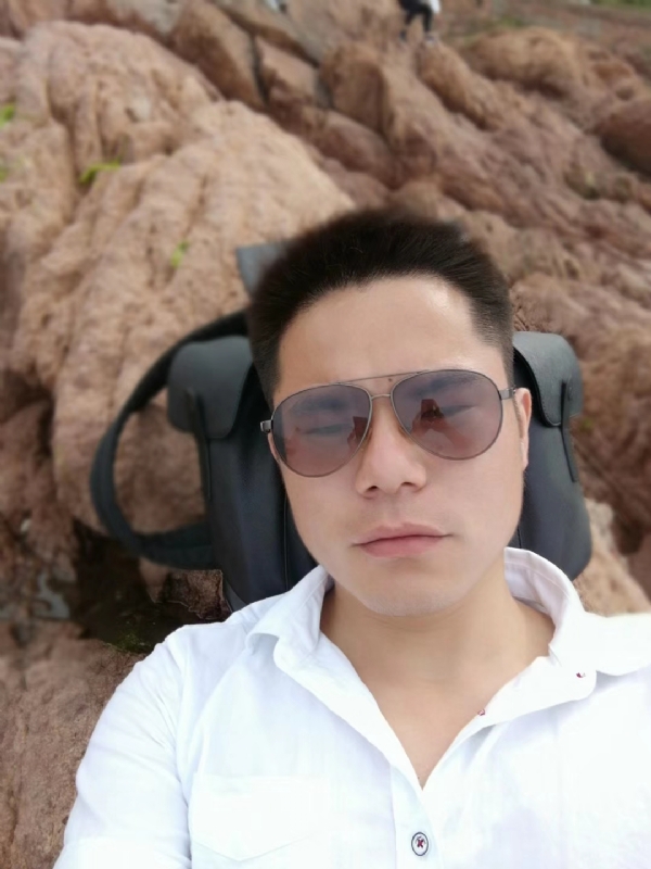 易听的第二张照片--许昌相亲服务中心