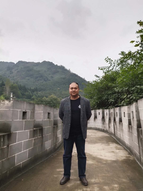 玉竹的第一张照片--许昌相亲服务中心