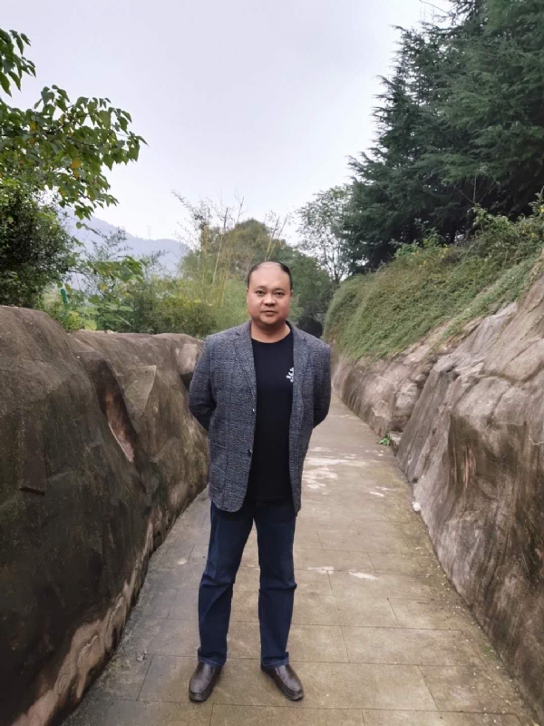玉竹的第三张照片--许昌相亲服务中心