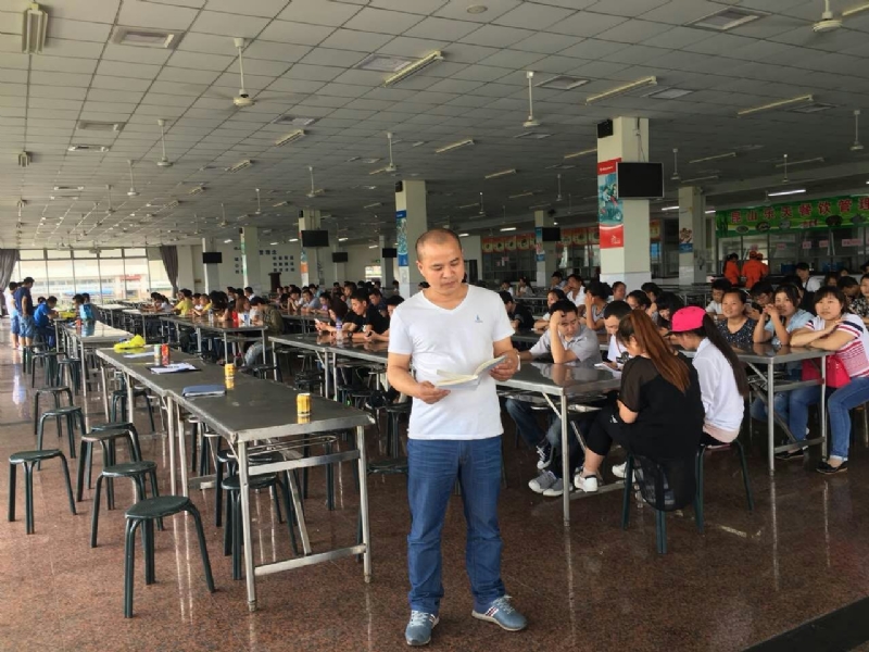 人在旅途的第二张照片--许昌相亲服务中心