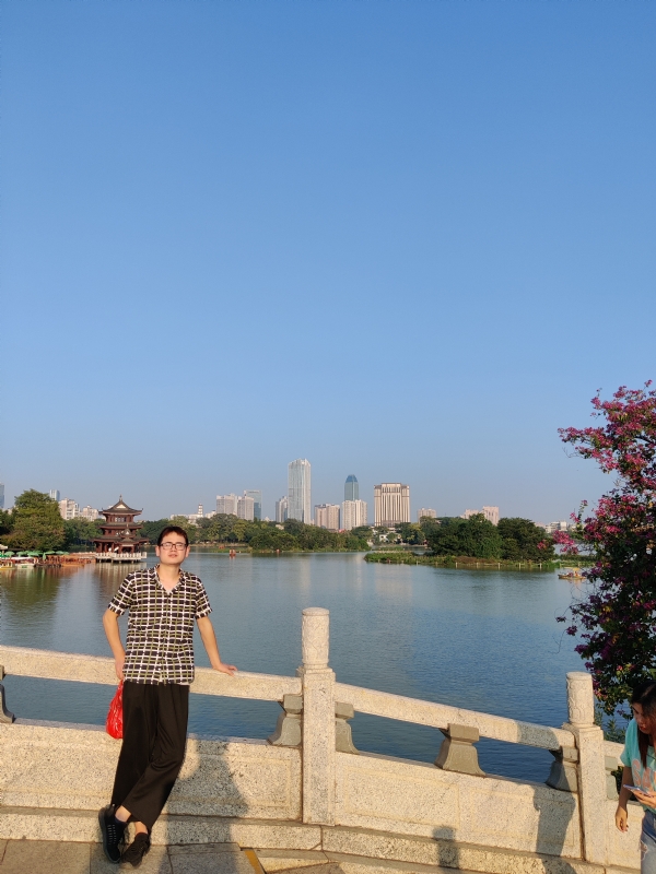 萍水相逢晏的第一张照片--许昌相亲服务中心