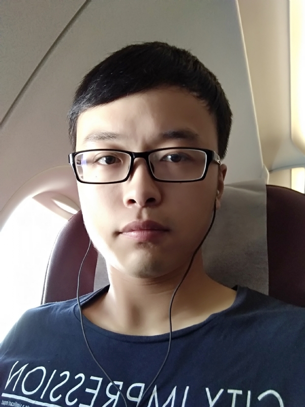 在水一方的第一张照片--许昌相亲服务中心