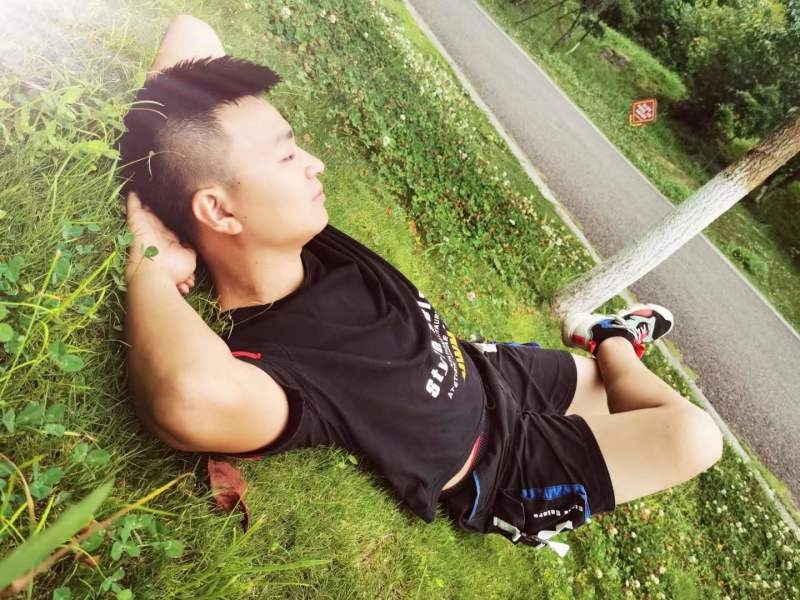 危笑的第一张照片--许昌相亲服务中心