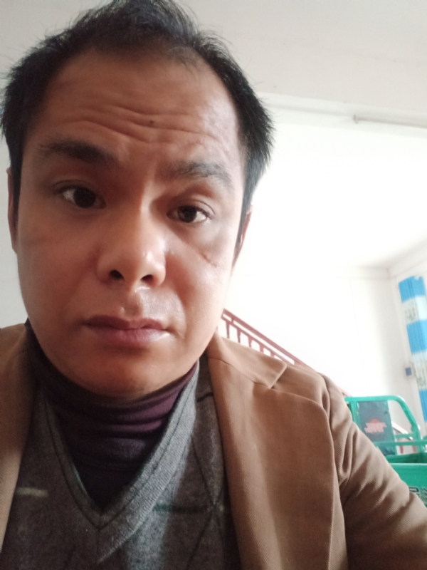 唐水果店发发发的第二张照片--许昌相亲服务中心