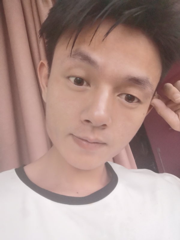 一一得一的第一张照片--许昌相亲服务中心