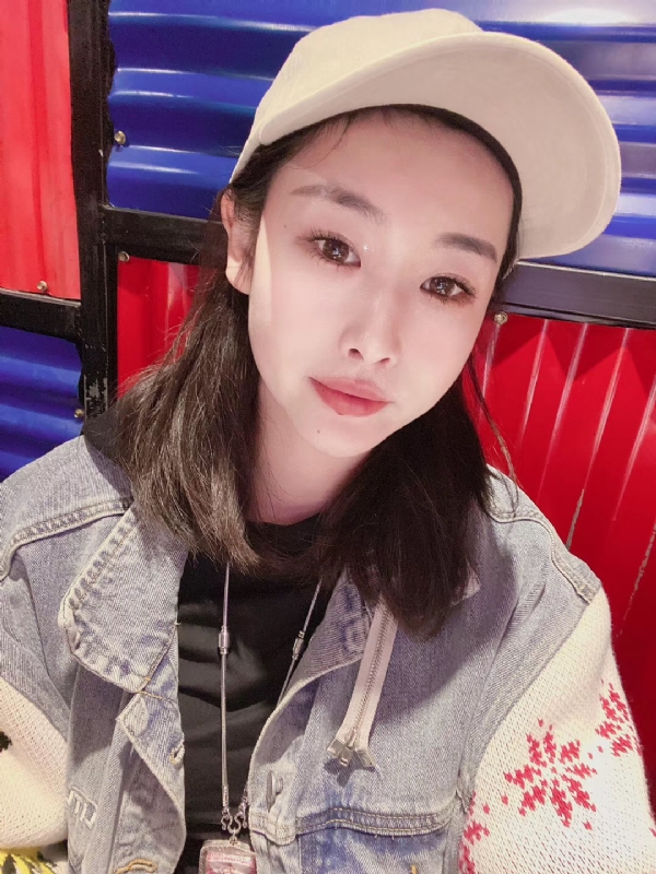 玲珑的第一张照片--许昌相亲服务中心