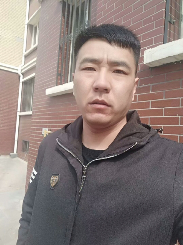 谁伴我闯荡的第一张照片--许昌相亲服务中心
