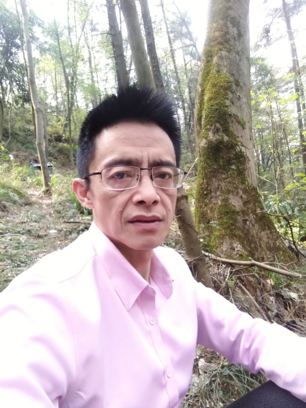 吴彬的第一张照片--许昌相亲服务中心
