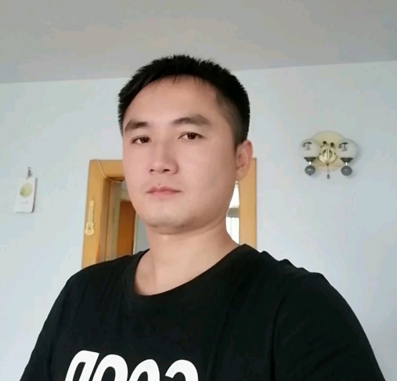 素年锦时的第一张照片--许昌相亲服务中心