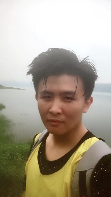 阳光与自由的第一张照片--许昌相亲服务中心