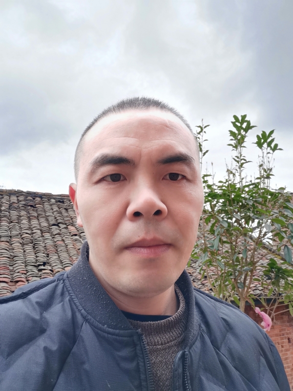 无悔的第一张照片--许昌相亲服务中心