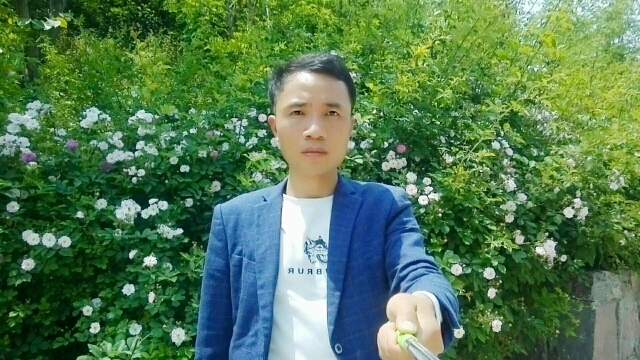 一生何求的第一张照片--许昌相亲服务中心