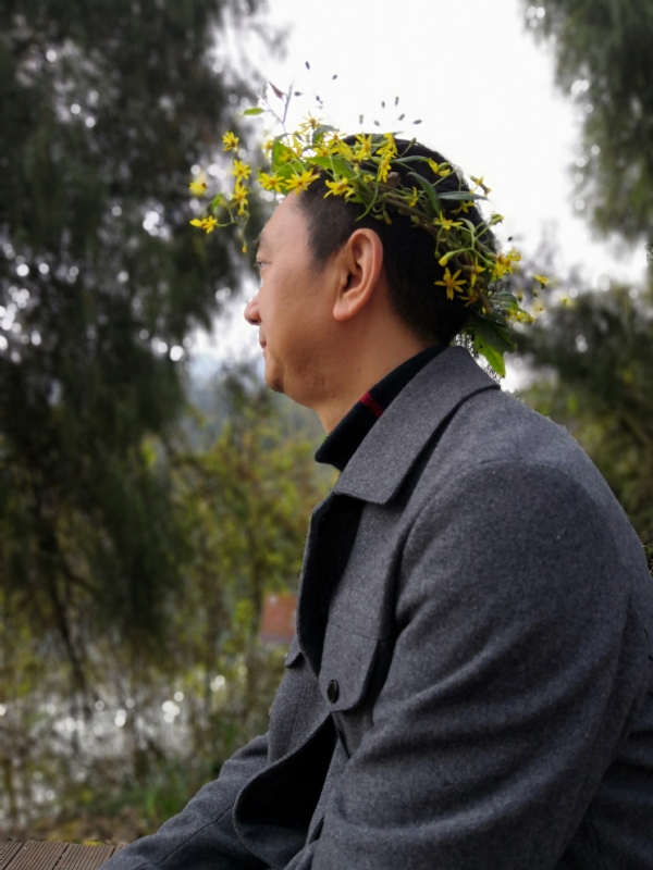 小白杨的第一张照片--许昌相亲服务中心
