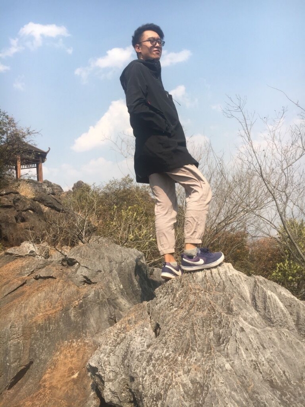 雨夜寻知己的第一张照片--许昌相亲服务中心