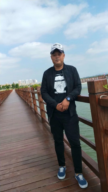 人生如戏的第二张照片--许昌相亲服务中心