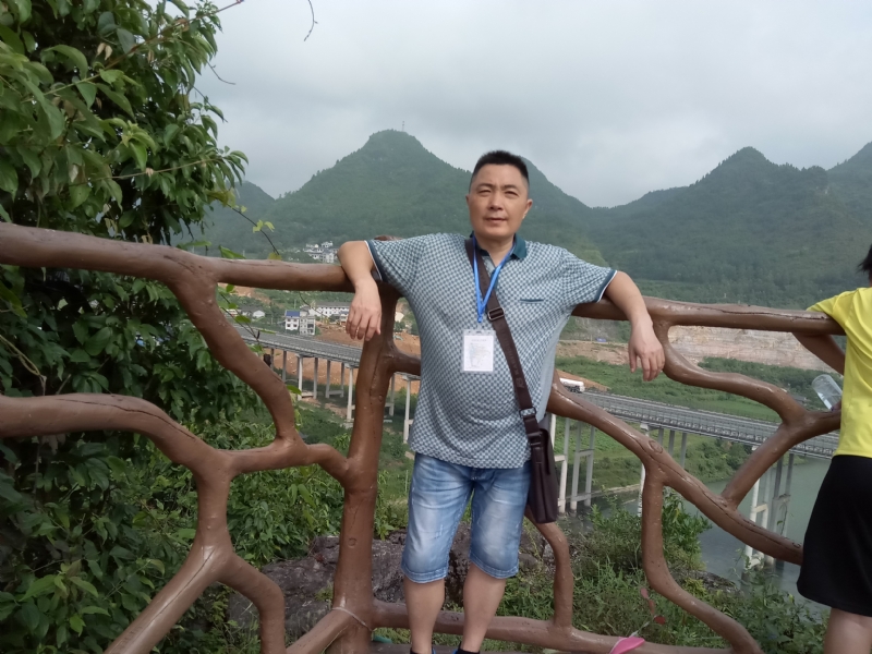 岁月无声的第一张照片--许昌相亲服务中心