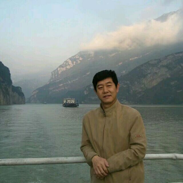 优秀善良1.78的第二张照片--许昌相亲服务中心
