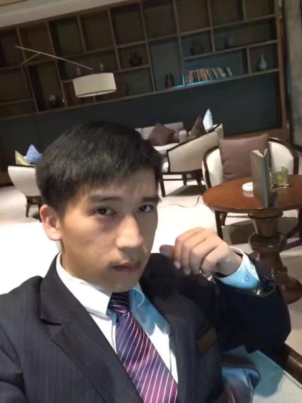 一条孤独的鱼的第二张照片--许昌相亲服务中心