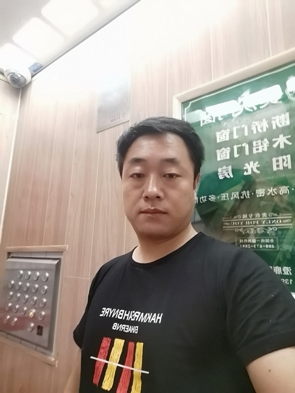 江南烟雨的第一张照片--许昌相亲服务中心