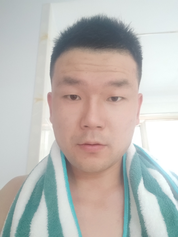海滨的第一张照片--许昌相亲服务中心