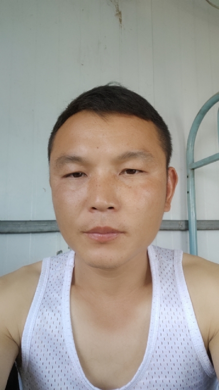 善良的人的第一张照片--许昌相亲服务中心