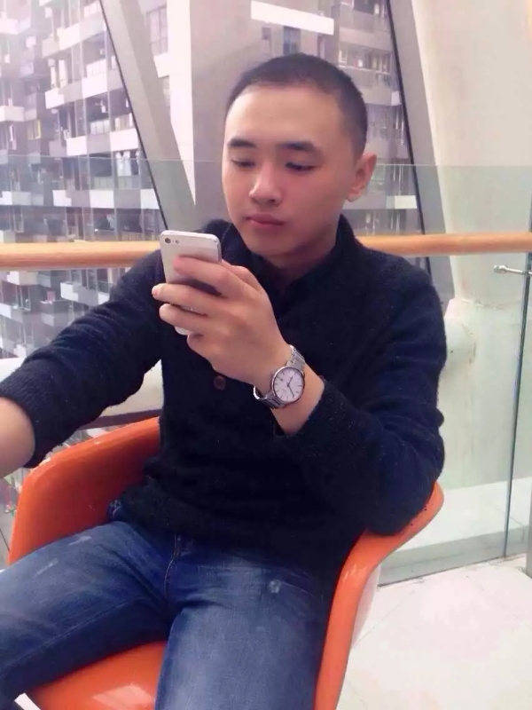 一个人的第一张照片--许昌相亲服务中心
