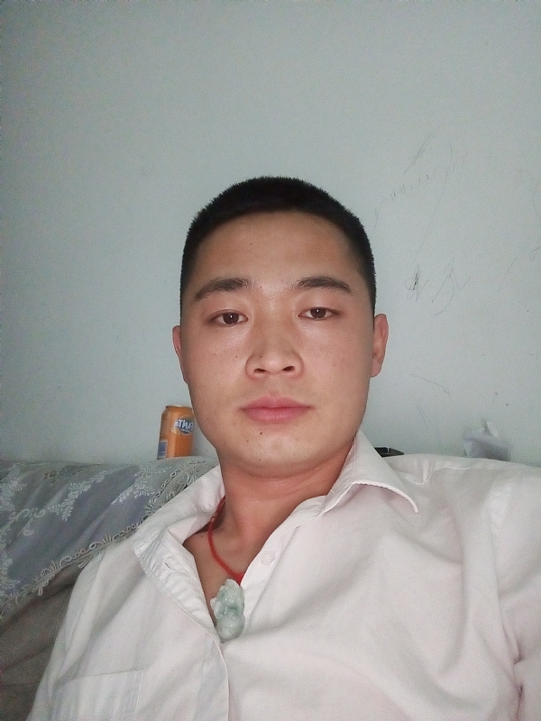 也许太年轻的第一张照片--许昌相亲服务中心