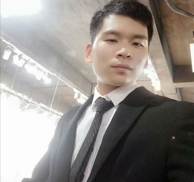 凌晨三点三分的第三张照片--许昌相亲服务中心