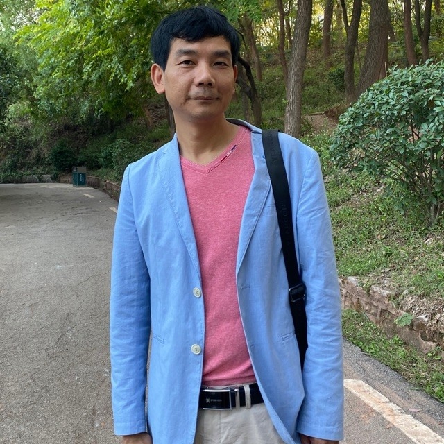 勇哥的第一张照片--许昌相亲服务中心