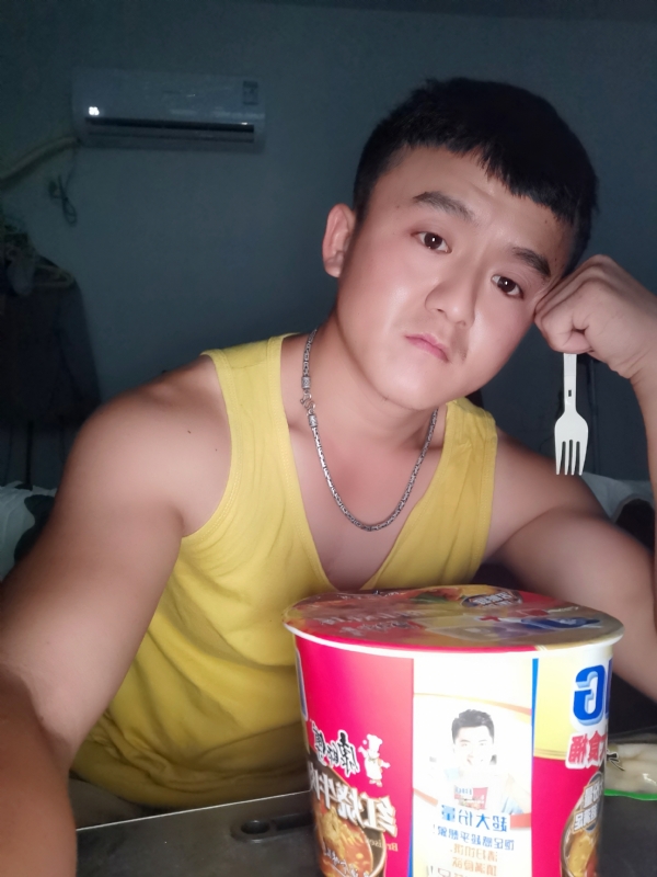 飞飞的第二张照片--许昌相亲服务中心