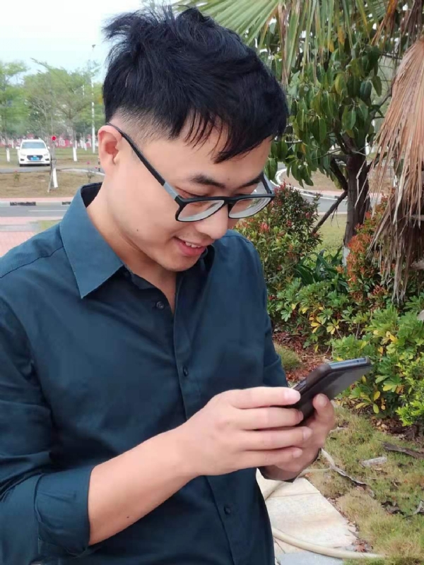 鼠王子的第一张照片--许昌相亲服务中心