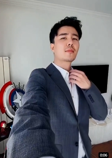 孤獨一郎的第一张照片--许昌相亲服务中心