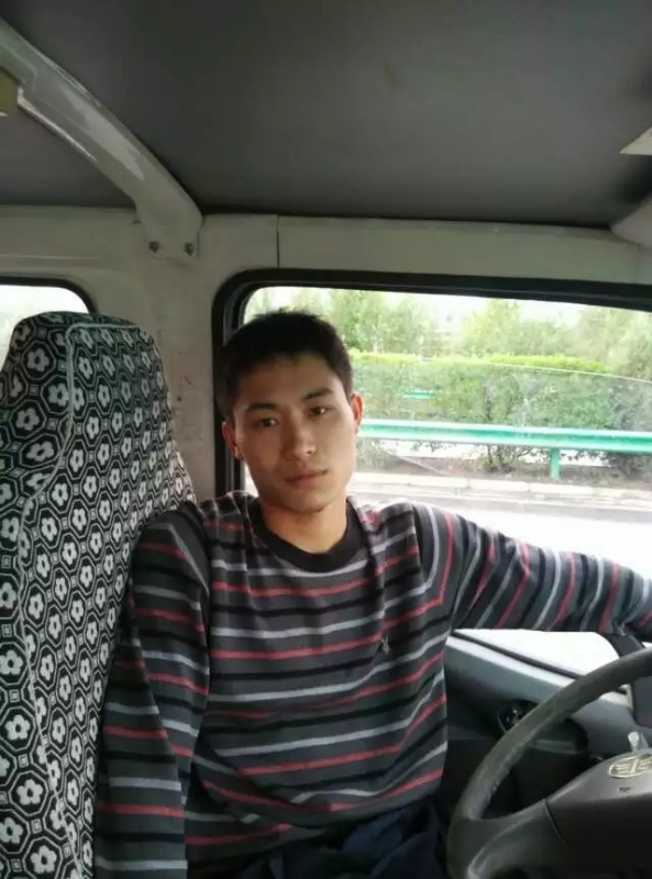 桦树林的第一张照片--许昌相亲服务中心