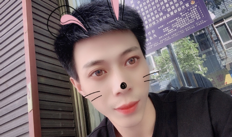 酒伴你的第一张照片--许昌相亲服务中心