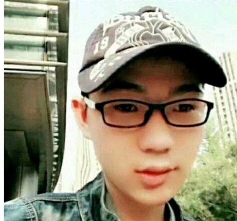 小霪虫的第三张照片--许昌相亲服务中心