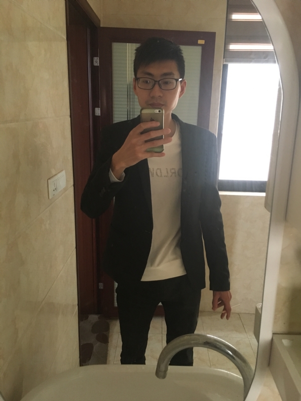 一生何求的第一张照片--许昌相亲服务中心
