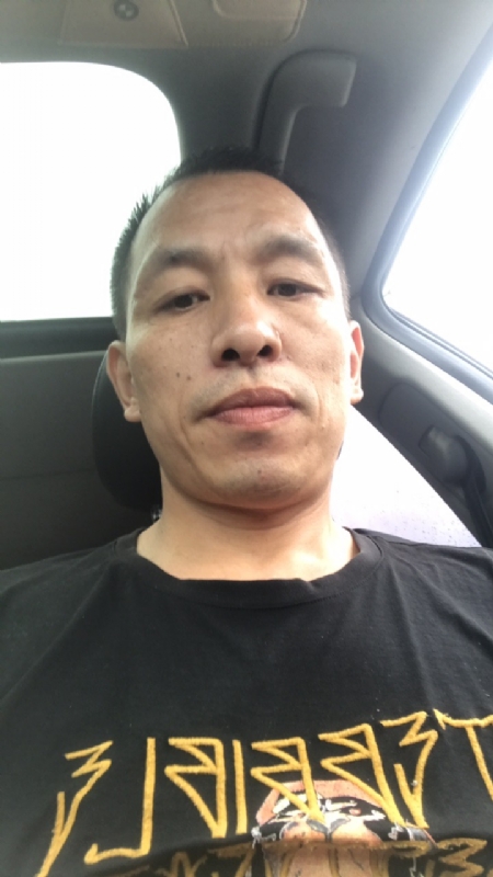 迷茫的第一张照片--许昌相亲服务中心