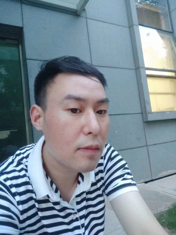 曙光的第一张照片--许昌相亲服务中心