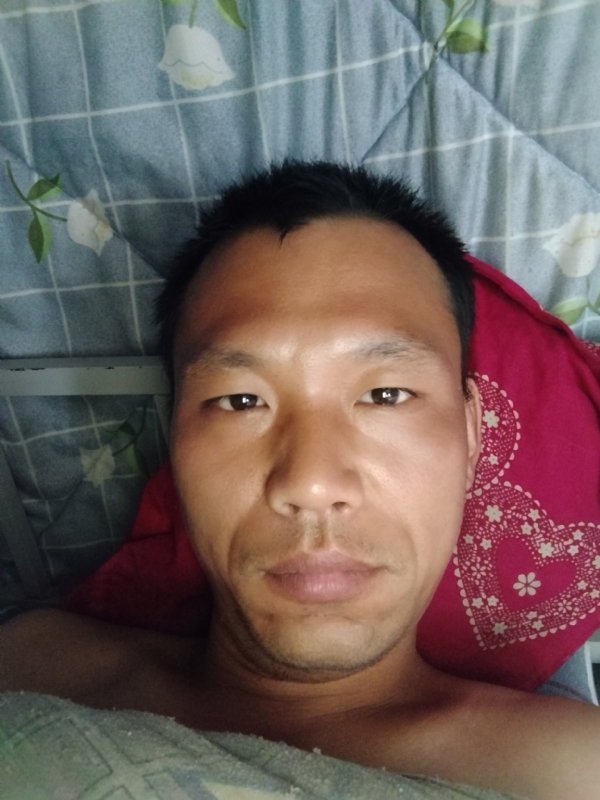 弘扬的第一张照片--许昌相亲服务中心