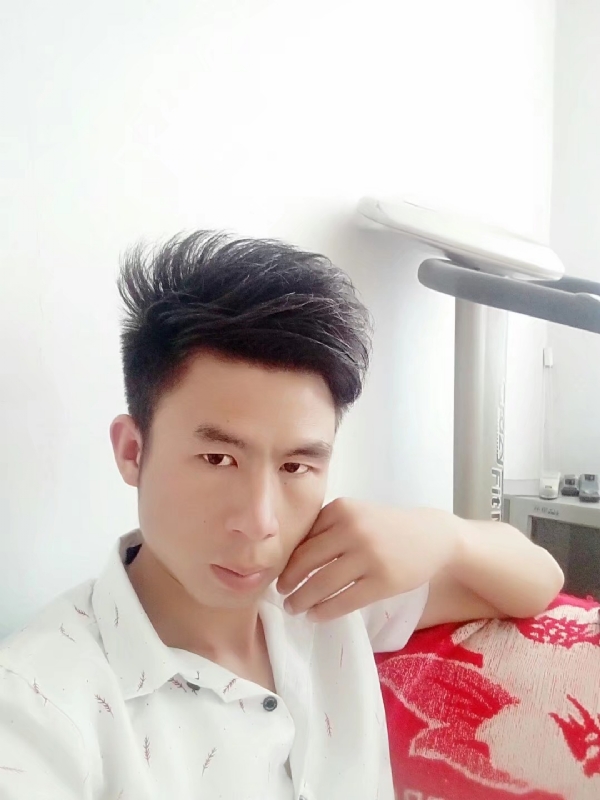 只得一人心的第二张照片--许昌相亲服务中心
