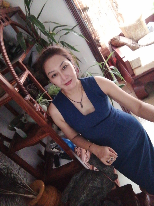 1975珠砂痣的第二张照片--许昌相亲服务中心