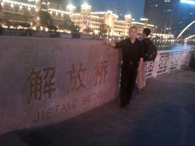 海阔天空的第一张照片--许昌相亲服务中心