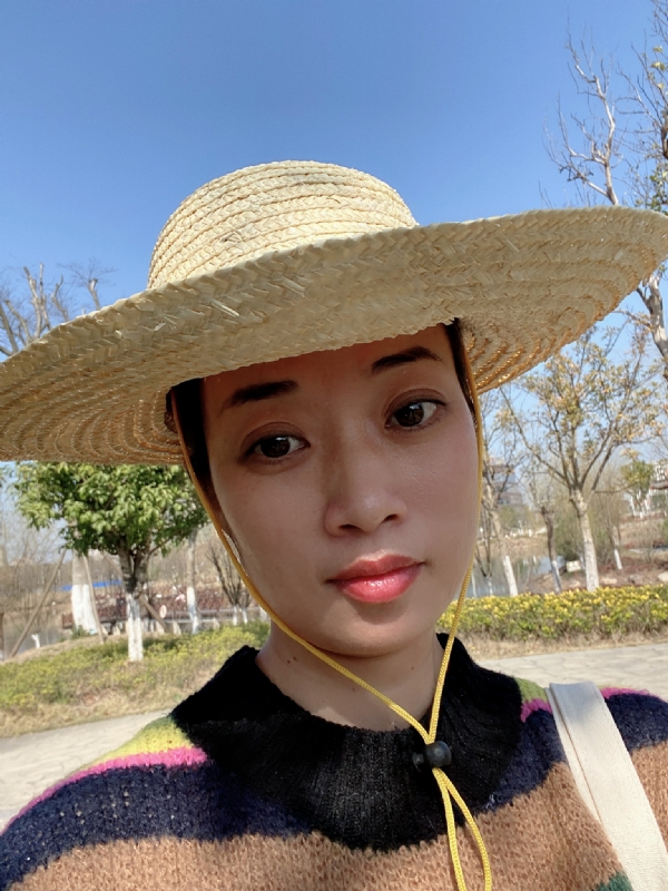 简单的第一张照片--许昌相亲服务中心