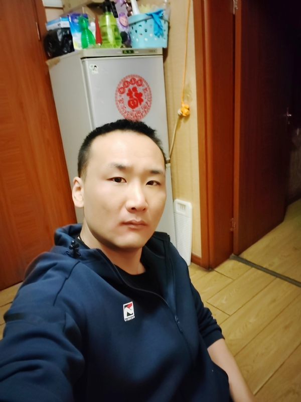 子昂的第一张照片--许昌相亲服务中心